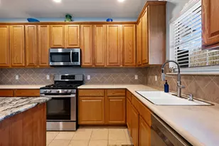 2920 Lynnbrook Dr, Austin, TX 78748 - Photo 14