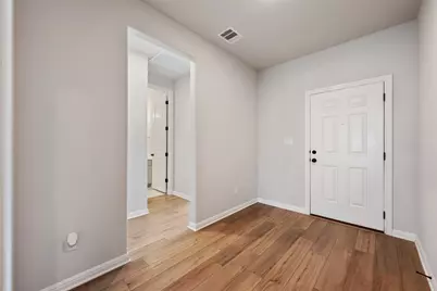 208 Golden Gate Lane, Kyle, TX 78640 - Photo 4