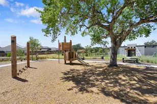 208 Golden Gate Ln, Kyle, TX 78640 - Photo 38