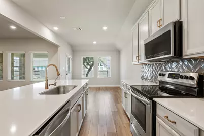 208 Golden Gate Lane, Kyle, TX 78640 - Photo 20