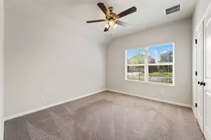 208 Golden Gate Ln, Kyle, TX 78640 - Photo 6