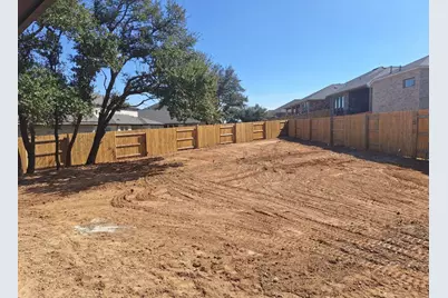 1000 Scenic Green Loop, Georgetown, TX 78628 - Photo 4
