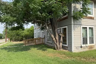 541 Hammond Ave, San Antonio, TX 78210 - Photo 2