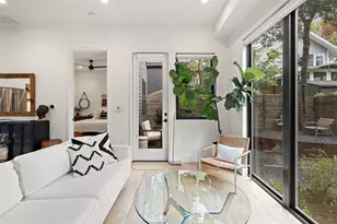 707 E Live Oak St, Austin, TX 78704 - Photo 18