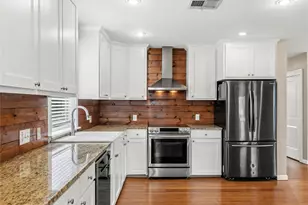 18000 Lafayette Park Rd, Jonestown, TX 78645 - Photo 10