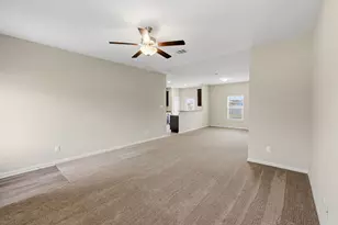 1579 Violet Ln, Kyle, TX 78640 - Photo 6