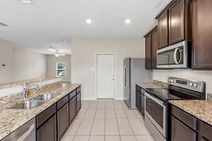 1579 Violet Ln, Kyle, TX 78640 - Photo 10