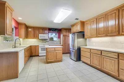 7 Brenda Lane, Round Rock, TX 78665 - Photo 6