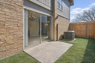 1210 Southport Dr, Austin, TX 78704 - Photo 2