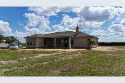 123 Lila Lane, Bertram, TX 78605 - Photo 38