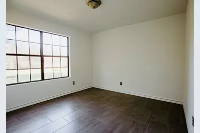 204 E Lakeshore Drive, Dripping Springs, TX 78620 - Photo 28