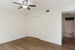 1212 Hollow Creek Dr, Austin, TX 78704 - Photo 10