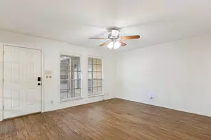 1212 Hollow Creek Dr, Austin, TX 78704 - Photo 2