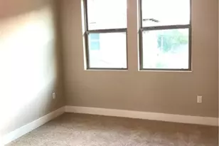 6814 E Riverside Dr, Austin, TX 78741 - Photo 10