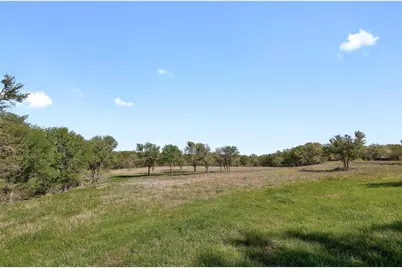 235 Mesquite Drive, Cedar Creek, TX 78612 - Photo 32