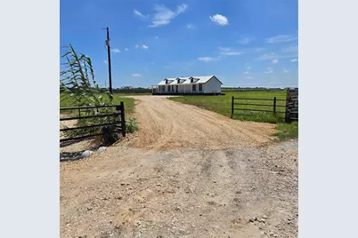 1673 Scull Road, San Marcos, TX 78666 - Photo 2