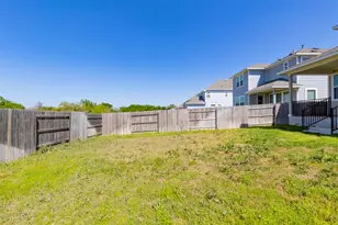 113 Riverhill Dr, Georgetown, TX 78628 - Photo 34