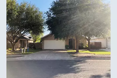 1304 Water Spaniel Way, Round Rock, TX 78664 - Photo 2