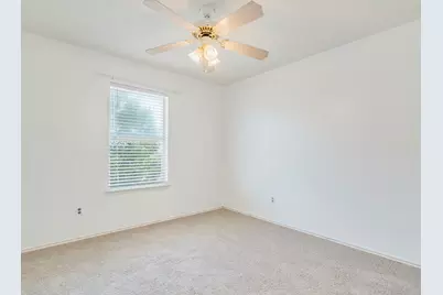112 Maplewood N, Kyle, TX 78640 - Photo 18