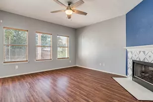112 Maplewood N, Kyle, TX 78640 - Photo 10