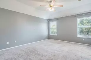 112 Maplewood N, Kyle, TX 78640 - Photo 16
