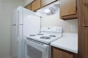 10401 N Lamar Blvd, Austin, TX 78753 - Photo 6