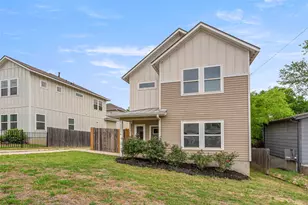 5006 Baker St, Austin, TX 78721 - Photo 2