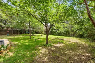 11425 Sabinal Mesa Dr, Austin, TX 78739 - Photo 8