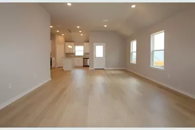 4516 Lava Island Drive, Austin, TX 78747 - Photo 4