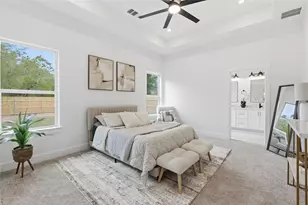 122 W Pauwela Ln, Bastrop, TX 78602 - Photo 12