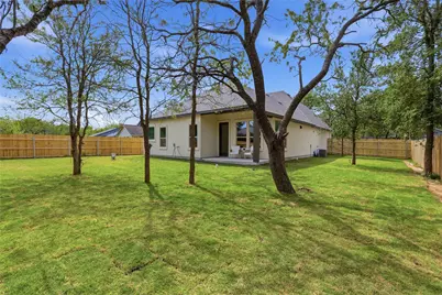 122 W Pauwela Lane, Bastrop, TX 78602 - Photo 36