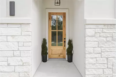 122 W Pauwela Lane, Bastrop, TX 78602 - Photo 4