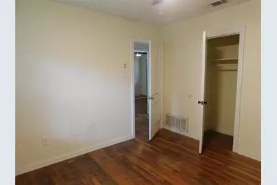 1304 S 19th Street S, Temple, TX 76504 - Photo 10