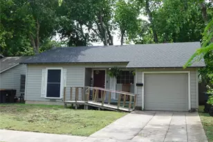 1304 S 19th Street S, Temple, TX 76504 - Photo 2
