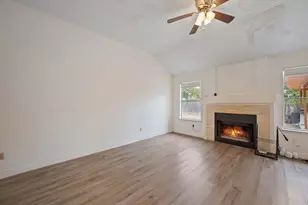12501 Fallen Tower Ln, Austin, TX 78753 - Photo 6