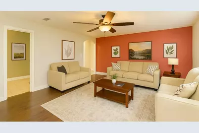 304 S Main Street, Elgin, TX 78621 - Photo 2