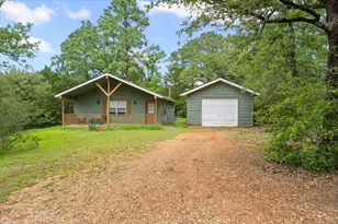 107 Mountain Valley Dr, Smithville, TX 78957 - Photo 8