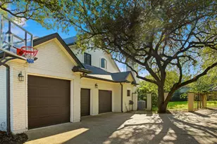 1213 Grosvener Ct, Austin, TX 78746 - Photo 2