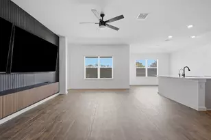 206 Canadian River Trl, Hutto, TX 78634 - Photo 6