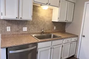 418 Linden St, Bastrop, TX 78602 - Photo 12