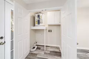 8402-8404 Fathom Circle, Austin, TX 78750 - Photo 18