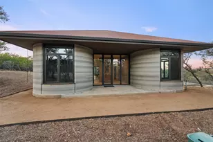 105 Daybreak Ln, Spicewood, TX 78669 - Photo 4