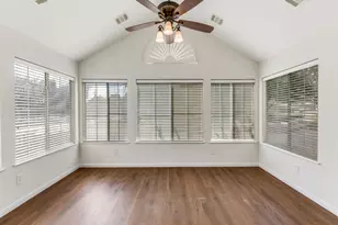 30 Wildwood Dr, Georgetown, TX 78633 - Photo 20