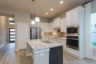 961 Centerra Hills Cir, Round Rock, TX 78665 - Photo 8