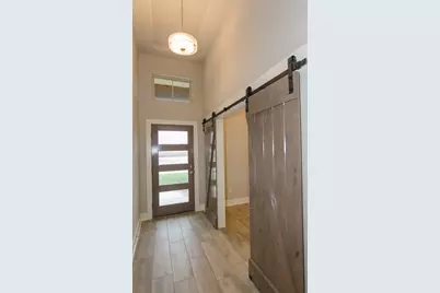 961 Centerra Hills Circle, Round Rock, TX 78665 - Photo 4