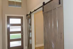 961 Centerra Hills Cir, Round Rock, TX 78665 - Photo 4