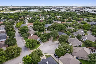 1623 War Horse Lane, Round Rock, TX 78664 - Photo 2