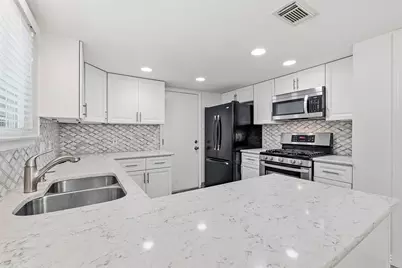 8532 Red Willow Drive, Austin, TX 78736 - Photo 2