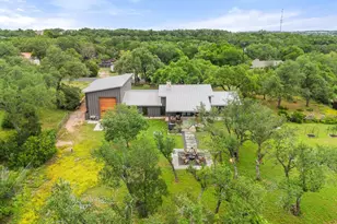 9207 Claxton Dr, Austin, TX 78736 - Photo 2