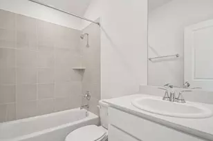 687 Clarissa St, Buda, TX 78610 - Photo 8
